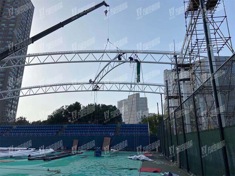 寧波（鄞州）網球中心遮陽棚膜結構工程二期項目施工中